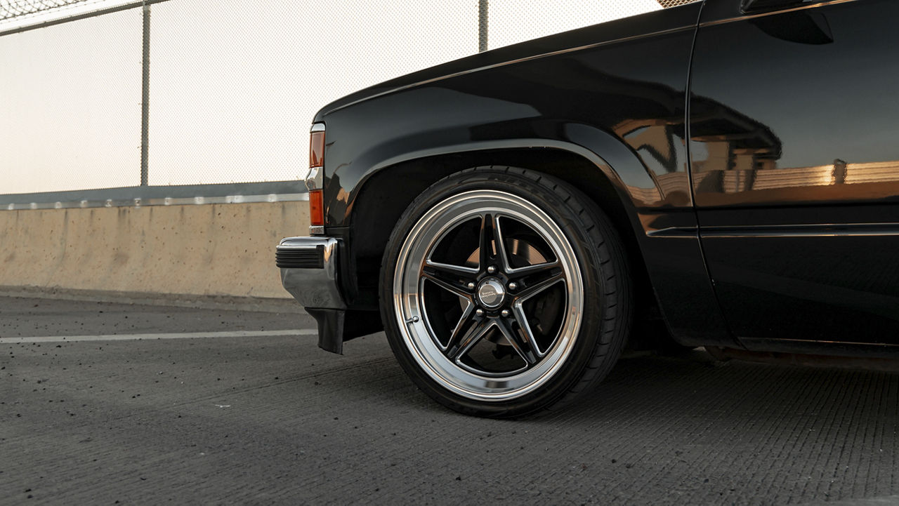 1990 Chevrolet C1500 - American Racing GROOVE - Black | American